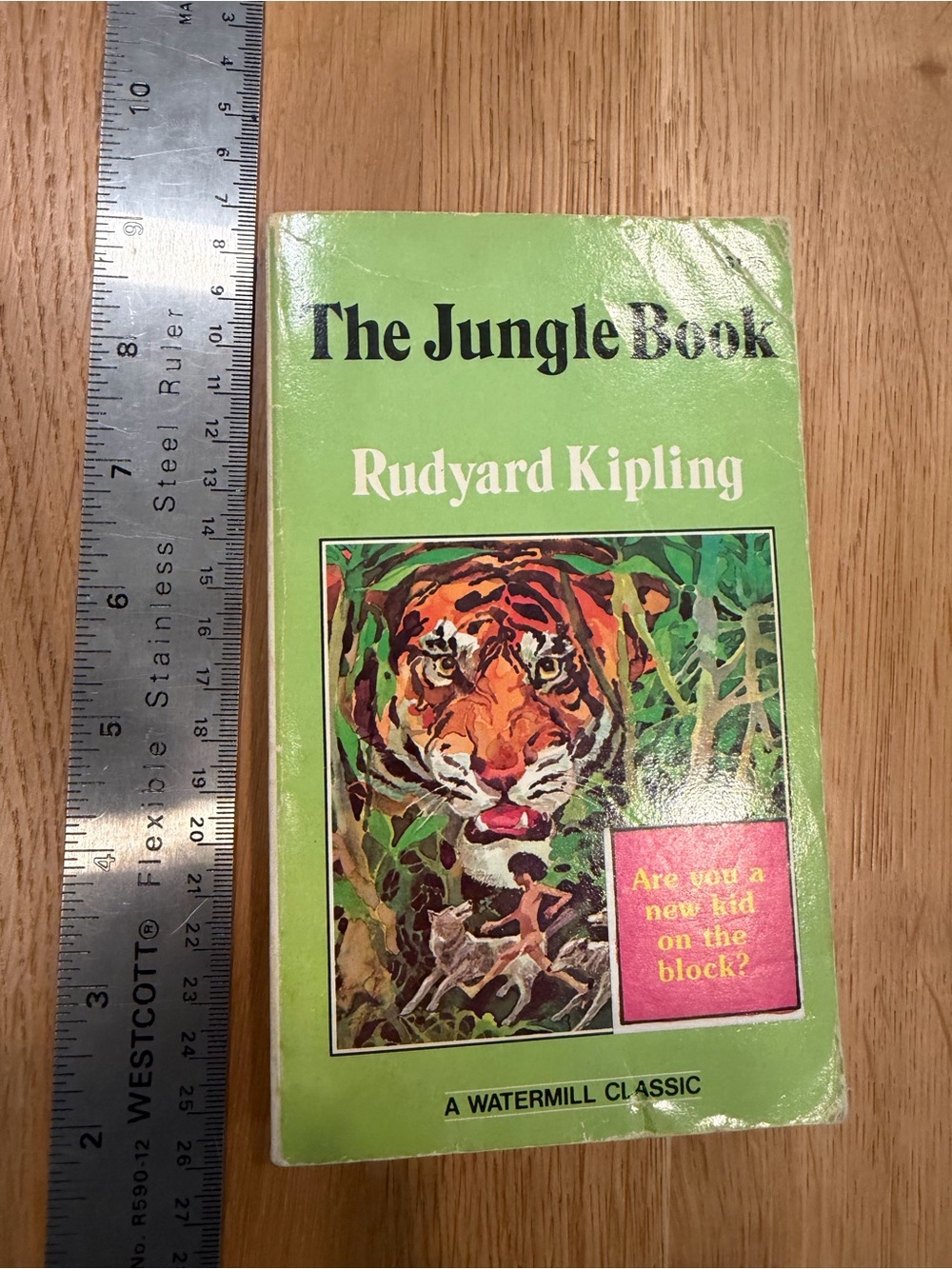 The Jungle Book by Rudyard Kipling - A Watermill Classic Paperback Book